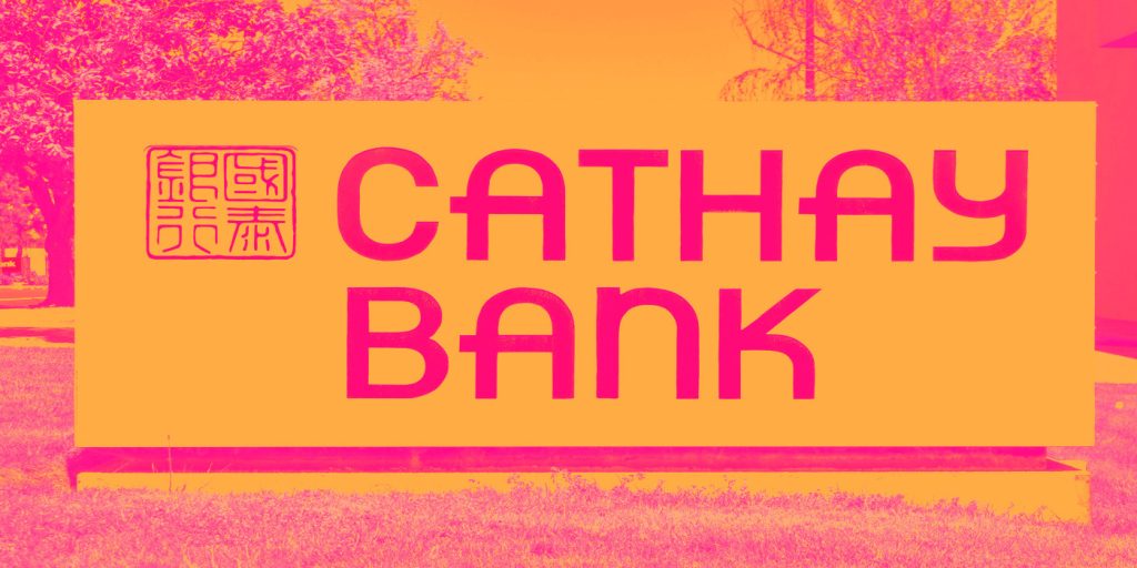 Cathay General Bancorp registra ventas superiores a las expectativas en el cuarto trimestre del año fiscal 2025
