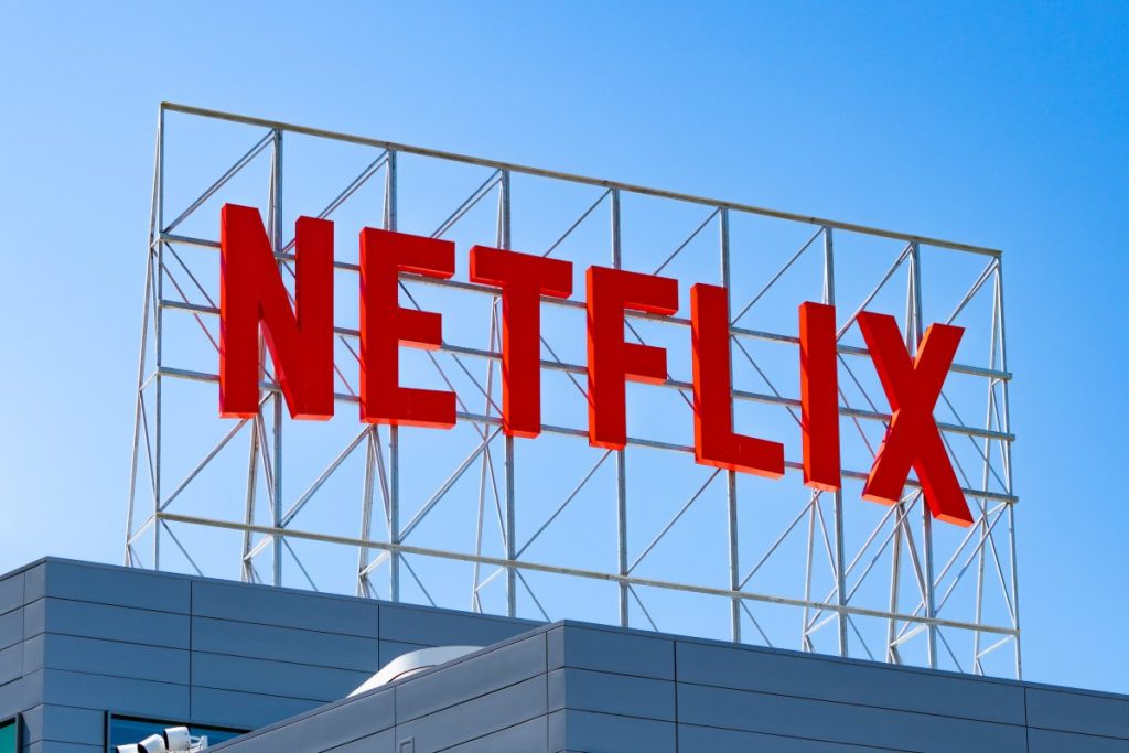 Netflix se retracta de su acuerdo para adquirir Warner Bros.