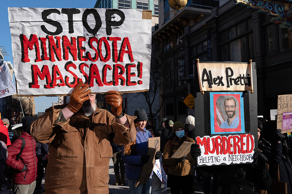 El Departamento de Seguridad Nacional envía cientos de citaciones para identificar cuentas contrarias a ICE