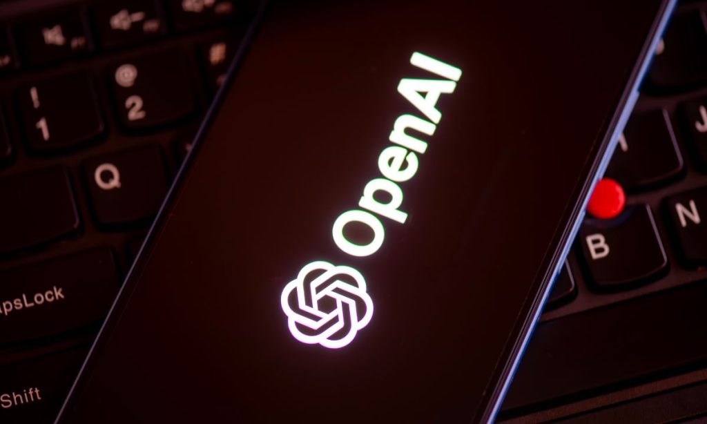 OpenAI se asocia con empresas consultoras para impulsar la inteligencia artificial empresarial
