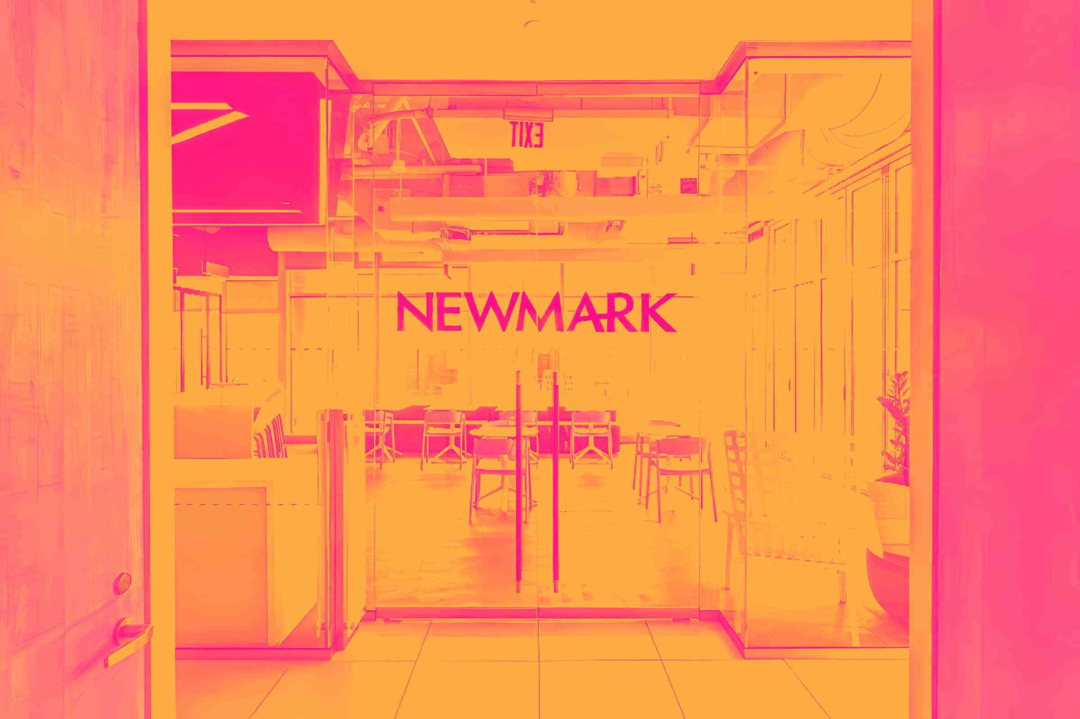 Newmark informa resultados del cuarto trimestre del año fiscal 2025 en línea con las expectativas