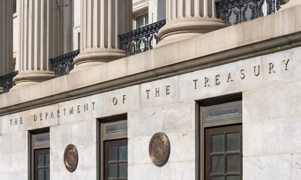 Inquietud sobre el crédito privado motiva reuniones entre el Tesoro y aseguradoras