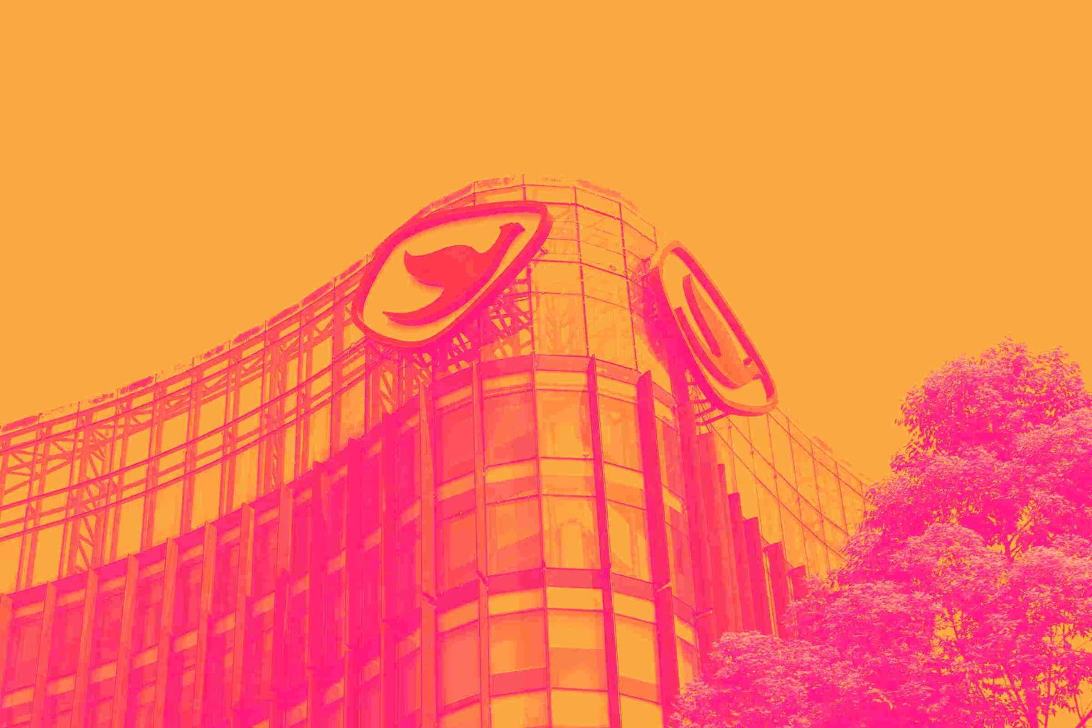 Una acción industrial para inversores a largo plazo y dos que enfrentan vientos en contra