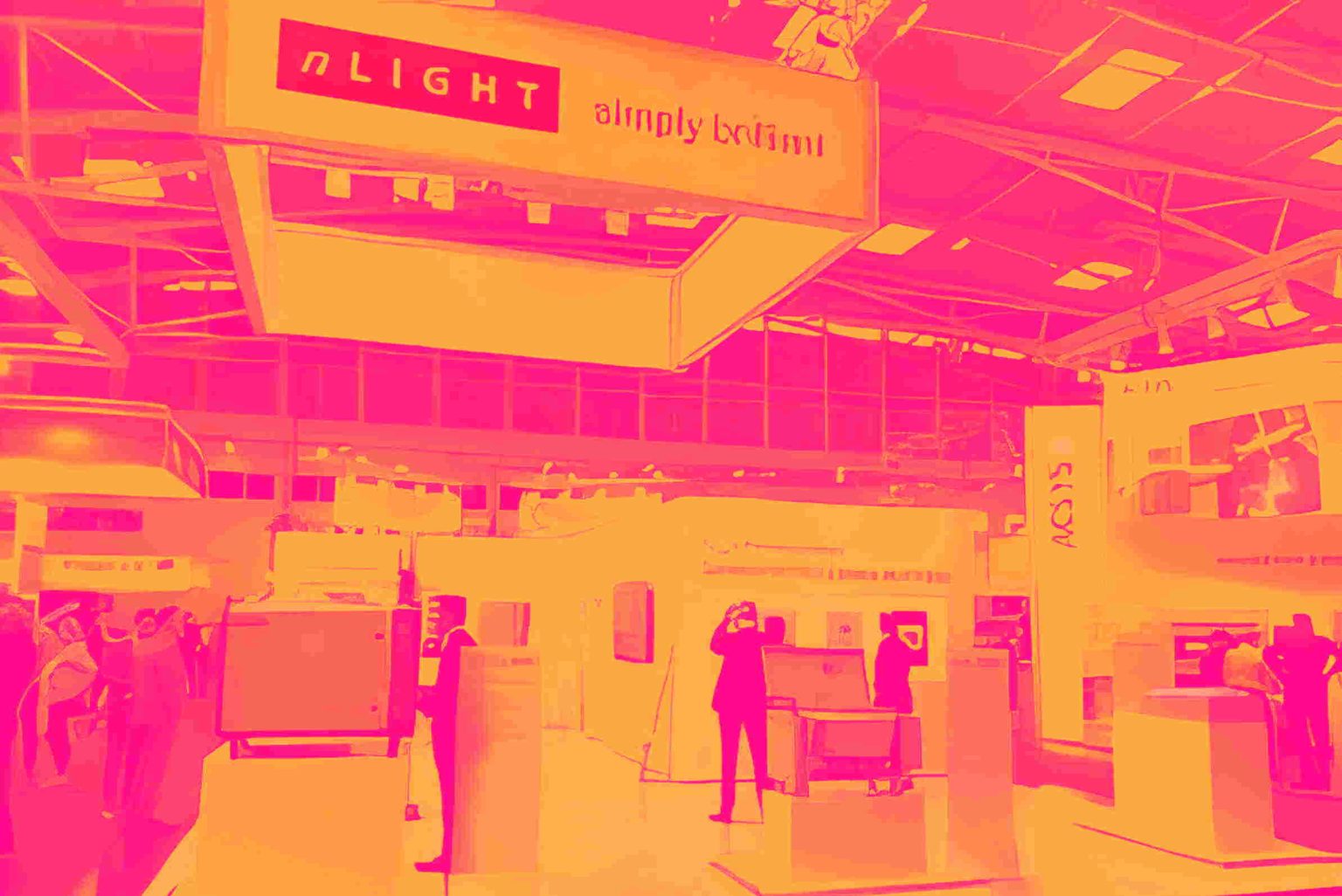 nLIGHT, Corning, Allient, Bel Fuse y Belden registran alzas en sus acciones: lo que debe saber