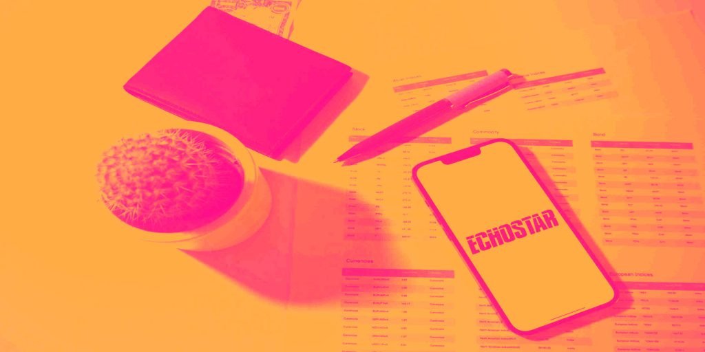 EchoStar y ManpowerGroup registran fuertes alzas en sus acciones, lo que debe saber